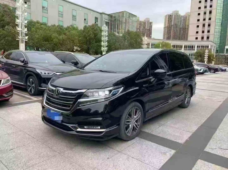 苏州21年本田艾力绅2