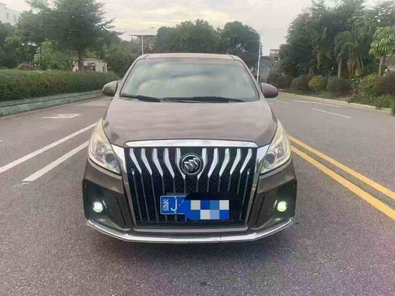 湛江18年别克GL81