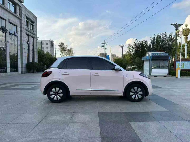 枣庄24年五菱汽车缤果7