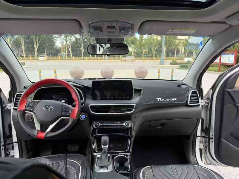 枣庄20年现代途胜6