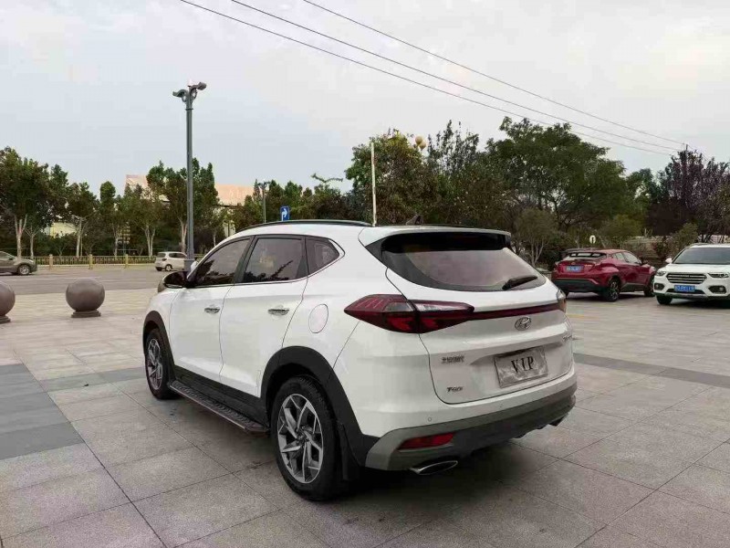 枣庄20年现代途胜9