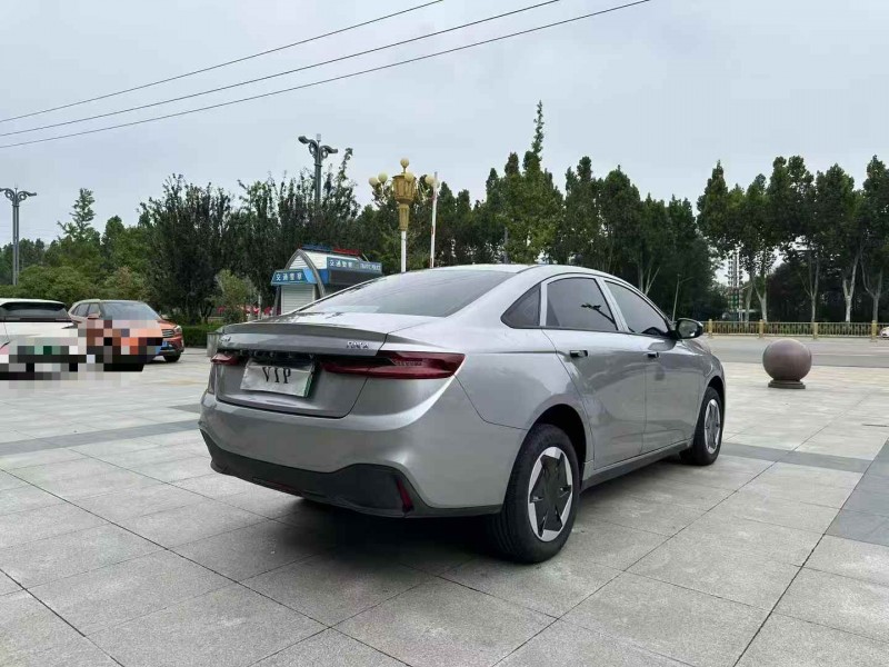 枣庄24年吉利几何8