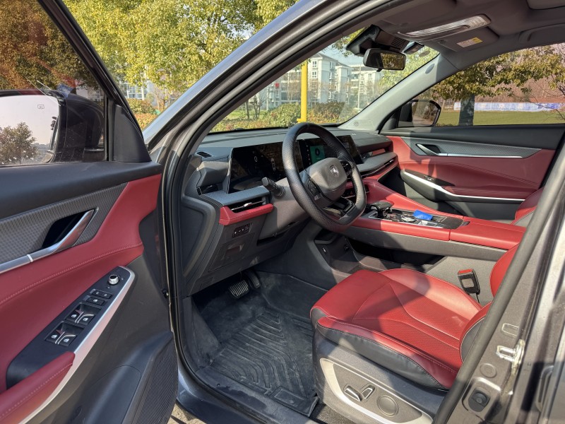 盐城23年长安汽车CS756