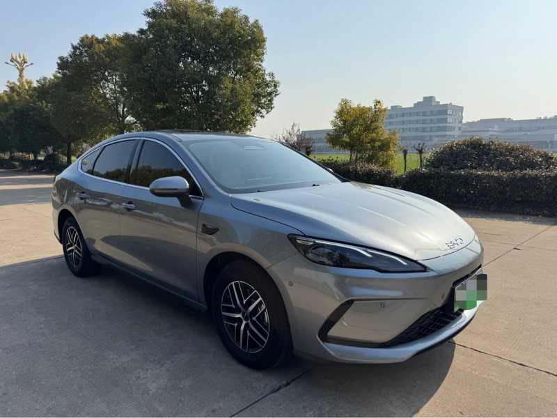 盐城25年比亚迪海豹3