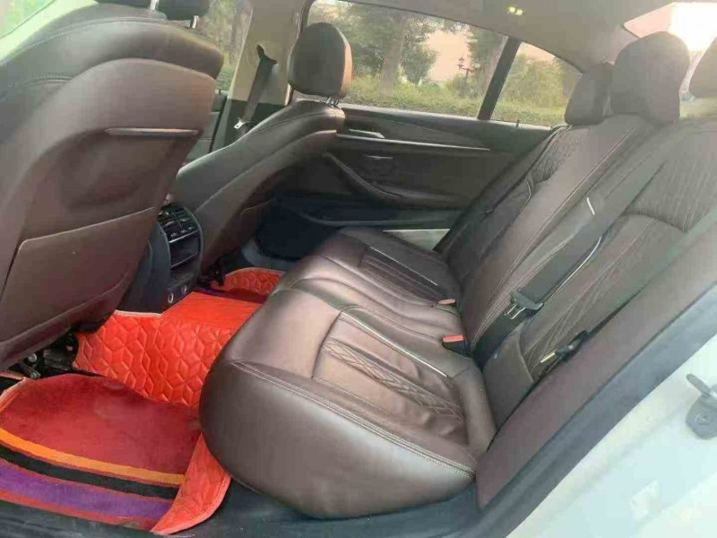 湛江18年宝马5系4