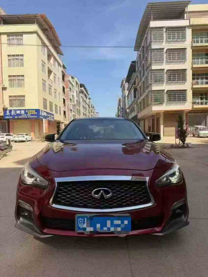 钦州18年英菲尼迪Q50L1