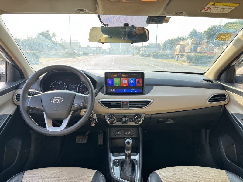 盐城19年现代悦动7