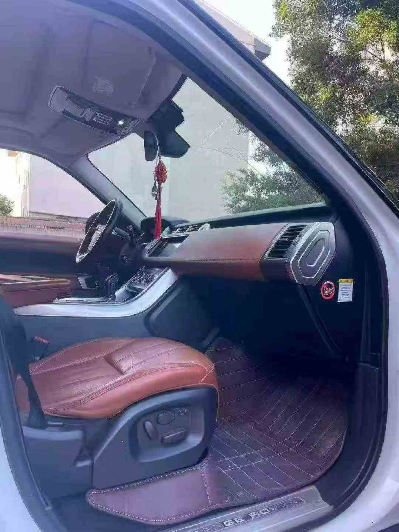 南平14年路虎揽胜运动5