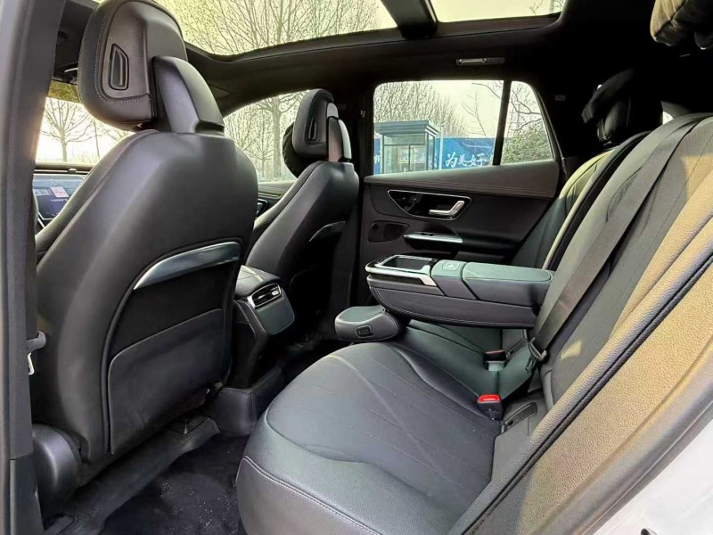 青岛24年奔驰EQE5