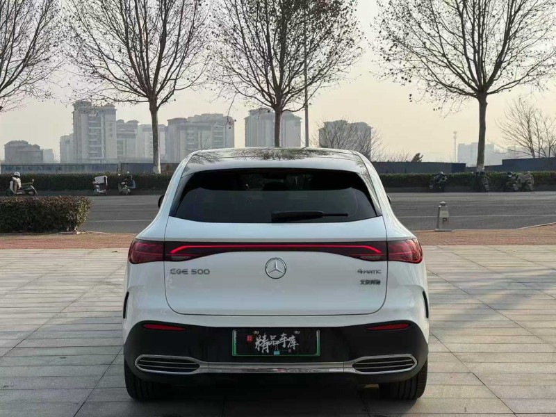 青岛24年奔驰EQE9