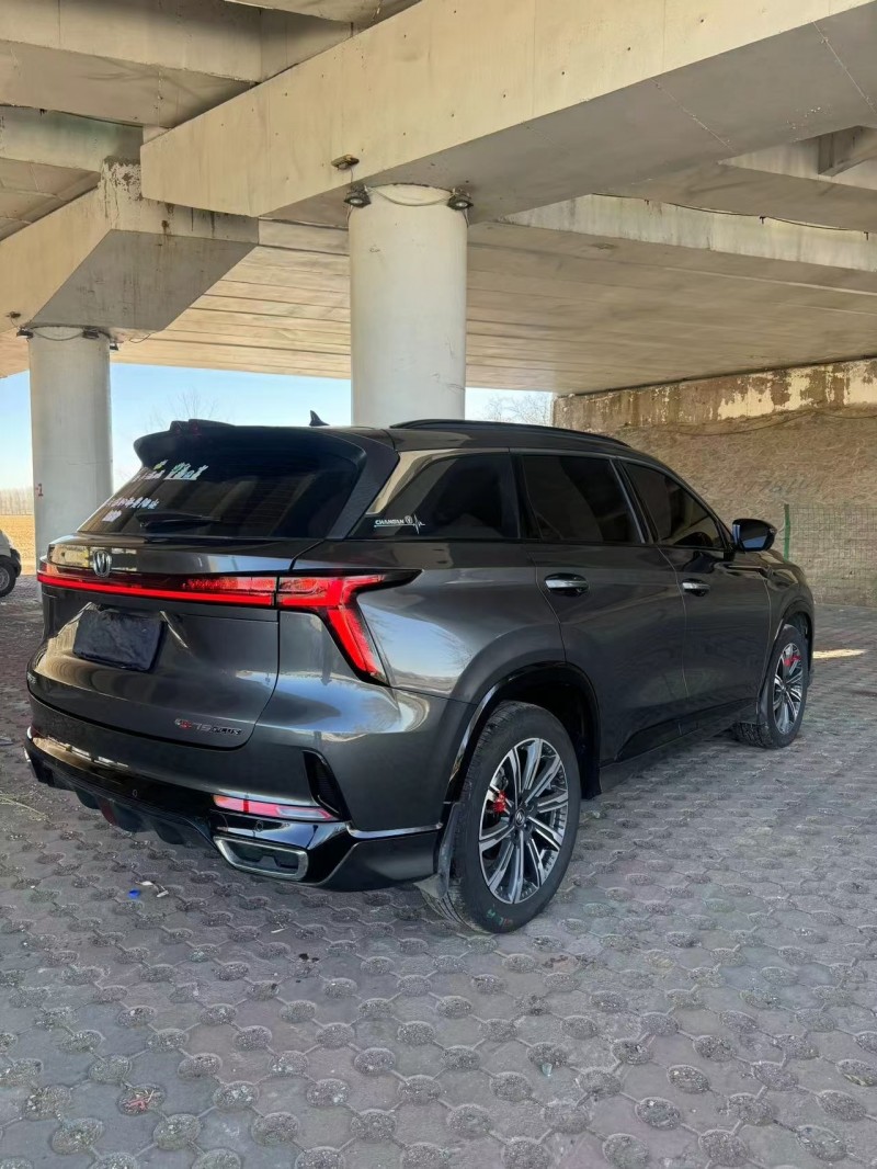 松原23年长安汽车CS757