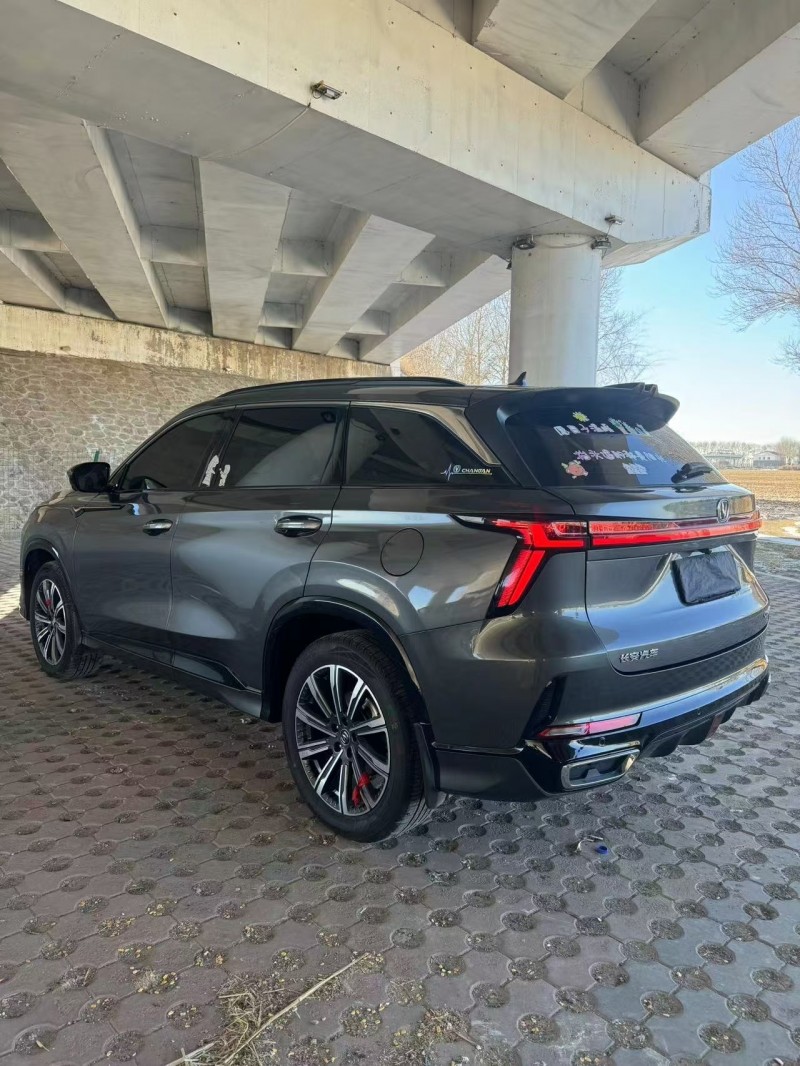 松原23年长安汽车CS758