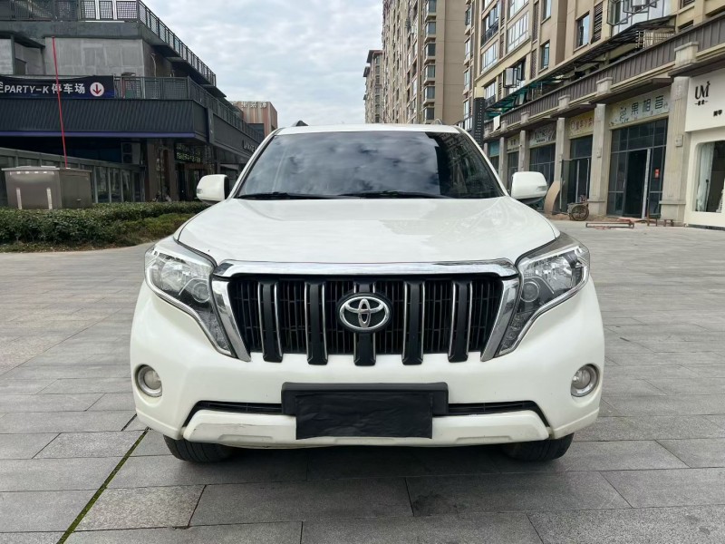 上饶14年丰田普拉多1