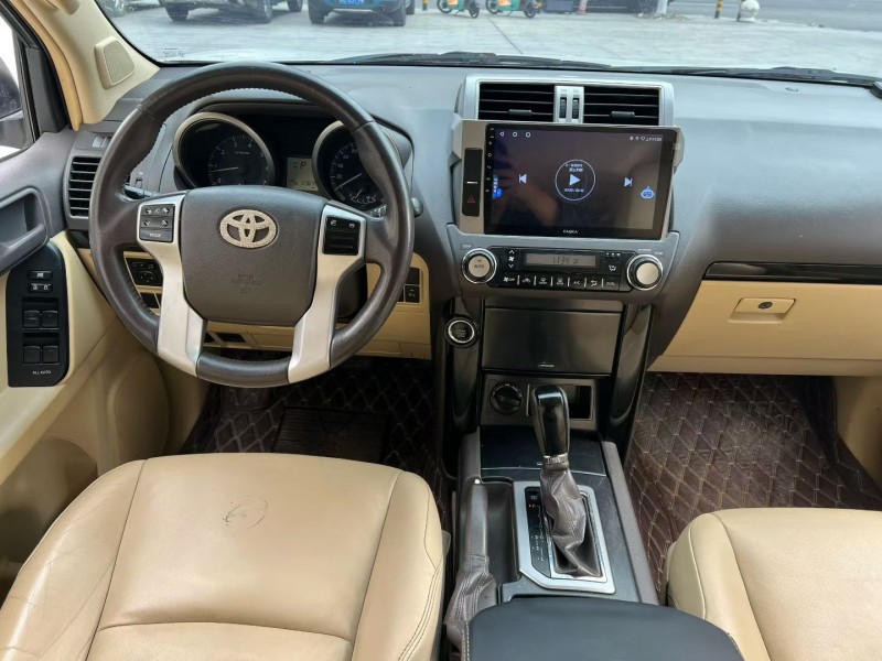 上饶14年丰田普拉多6