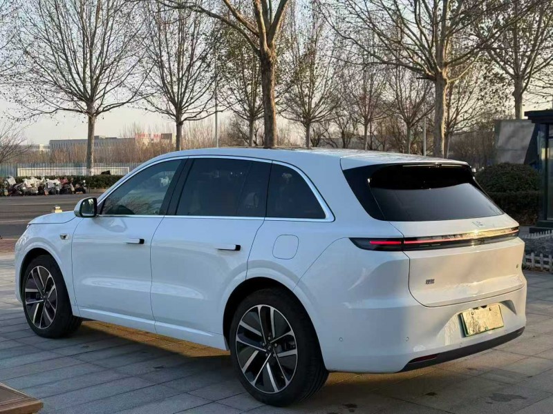 青岛25年理想L67