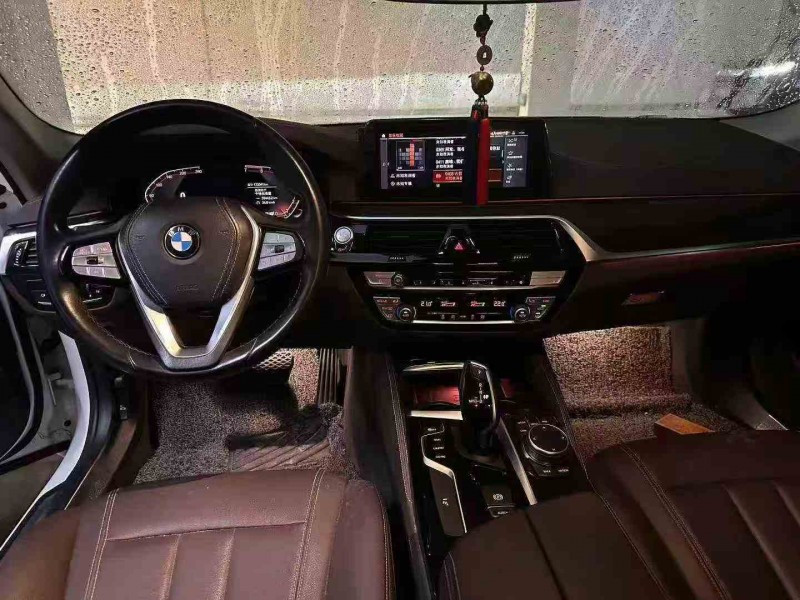 佛山20年宝马5系4