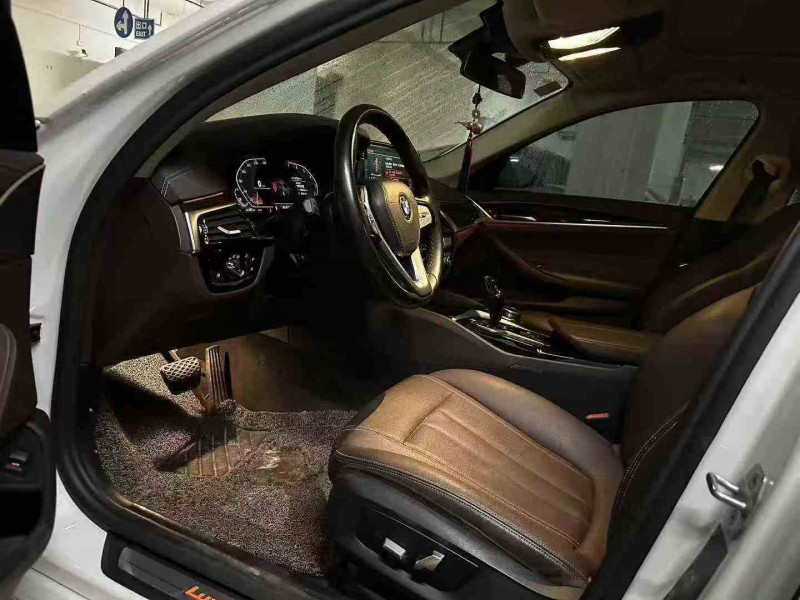 佛山20年宝马5系6