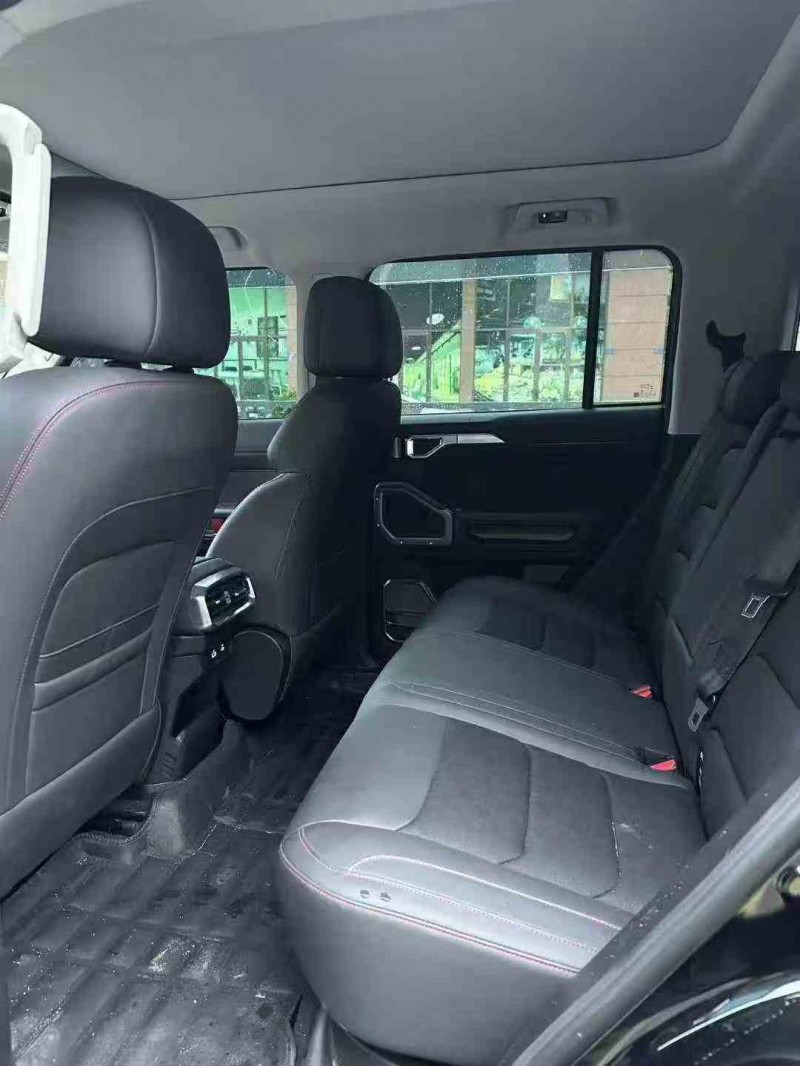 珠海25年奇瑞捷途6