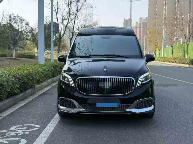 十堰24年奔驰威霆1