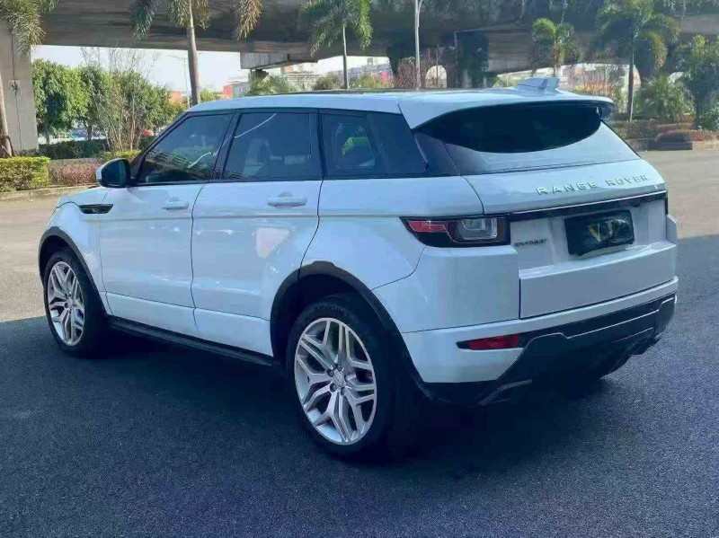 南平18年路虎极光7