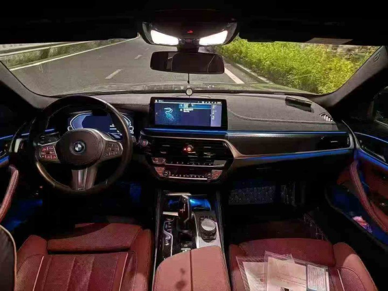 南平23年宝马5系5