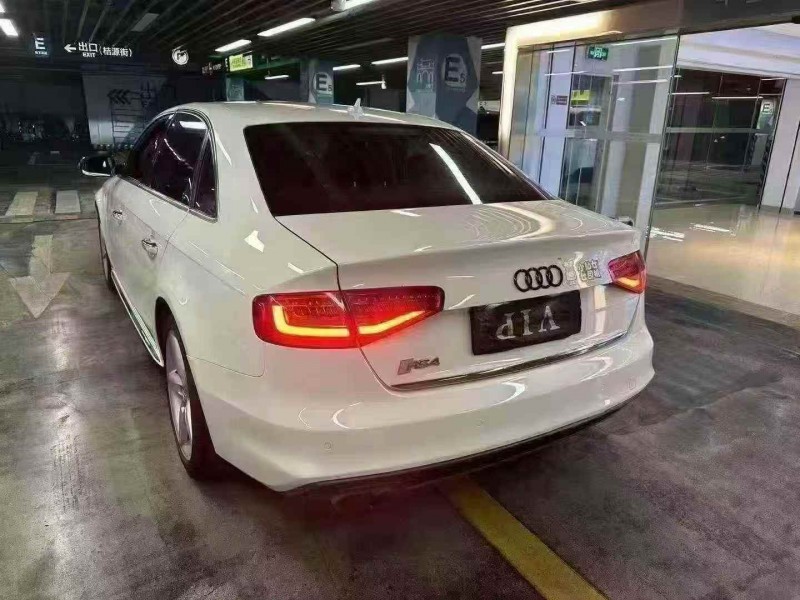 台州16年奥迪A4L8