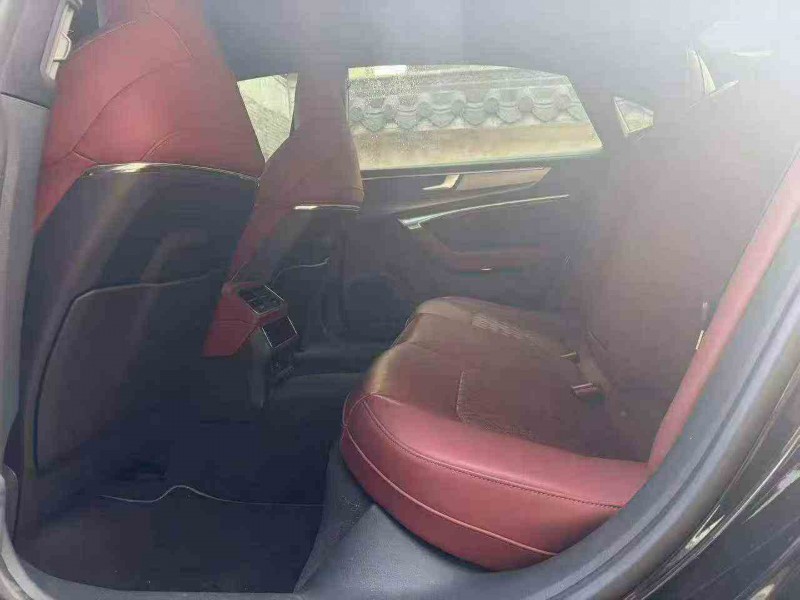 湛江25年奥迪A7L5