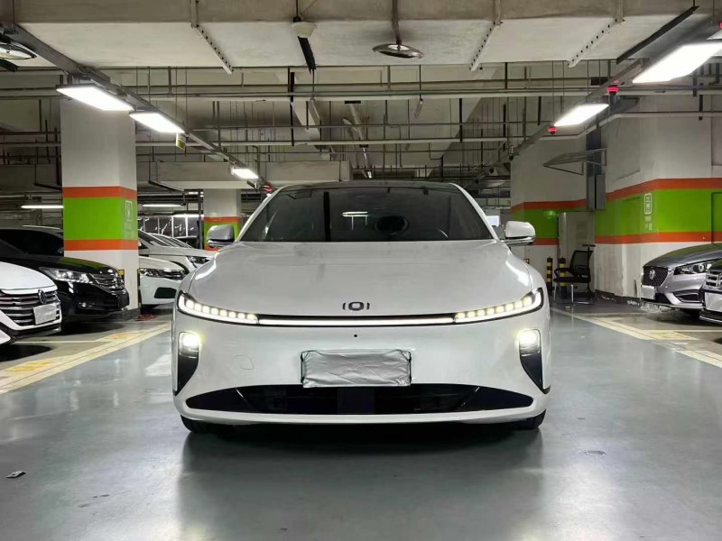 成都24年长安汽车启源1