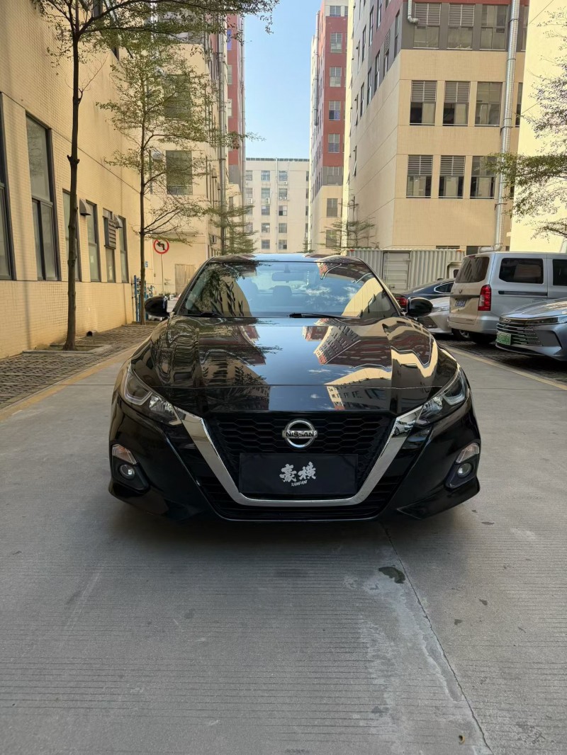 佛山21年日产天籁1