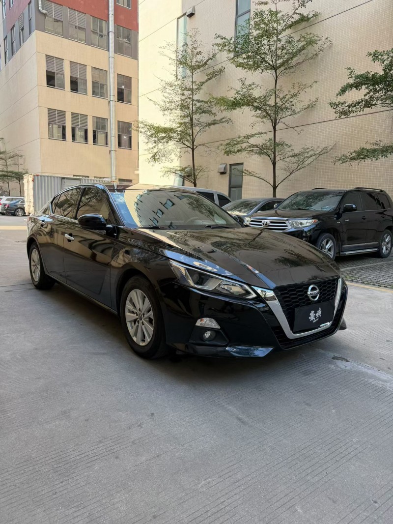 佛山21年日产天籁2