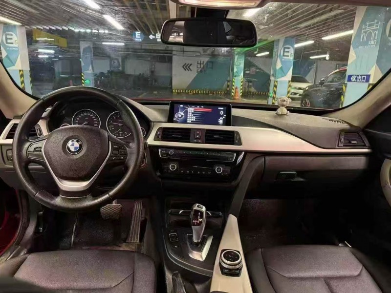 台州17年宝马3系8