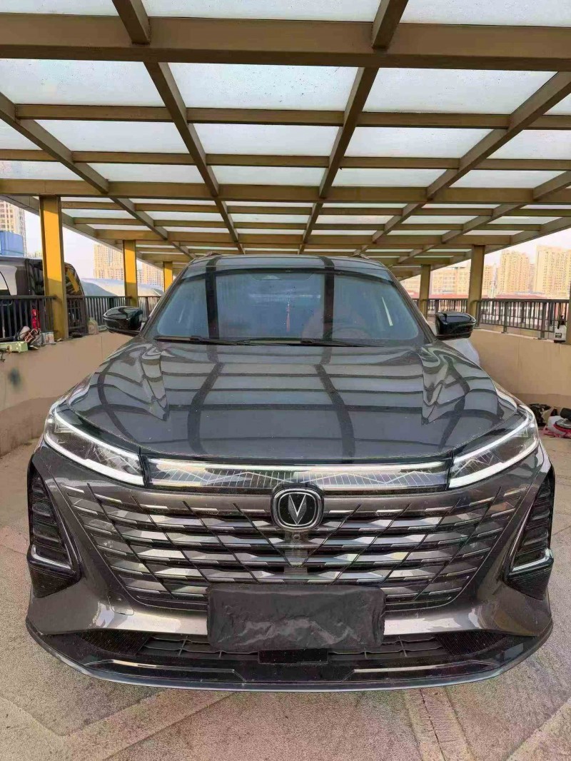 苏州25年长安汽车CS751