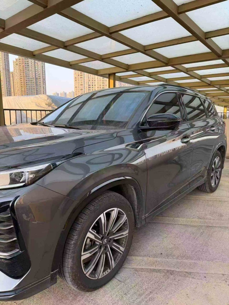 苏州25年长安汽车CS752