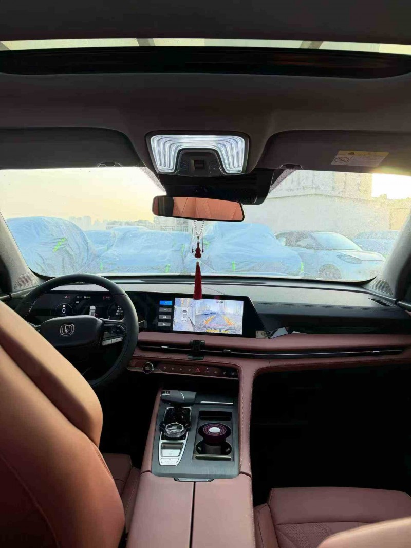 苏州25年长安汽车CS754