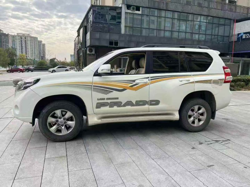 邵阳14年丰田普拉多2