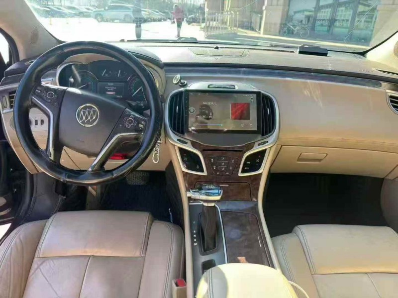 张家口14年别克君越5