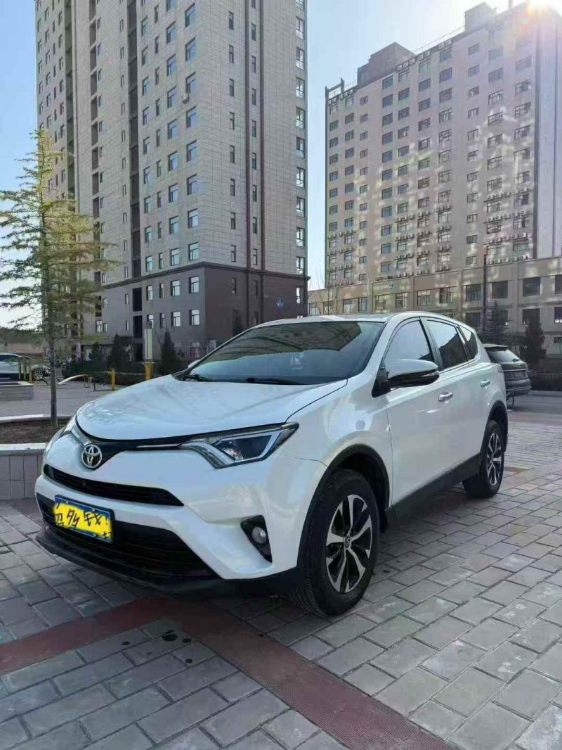 邢台19年丰田RAV4荣放2