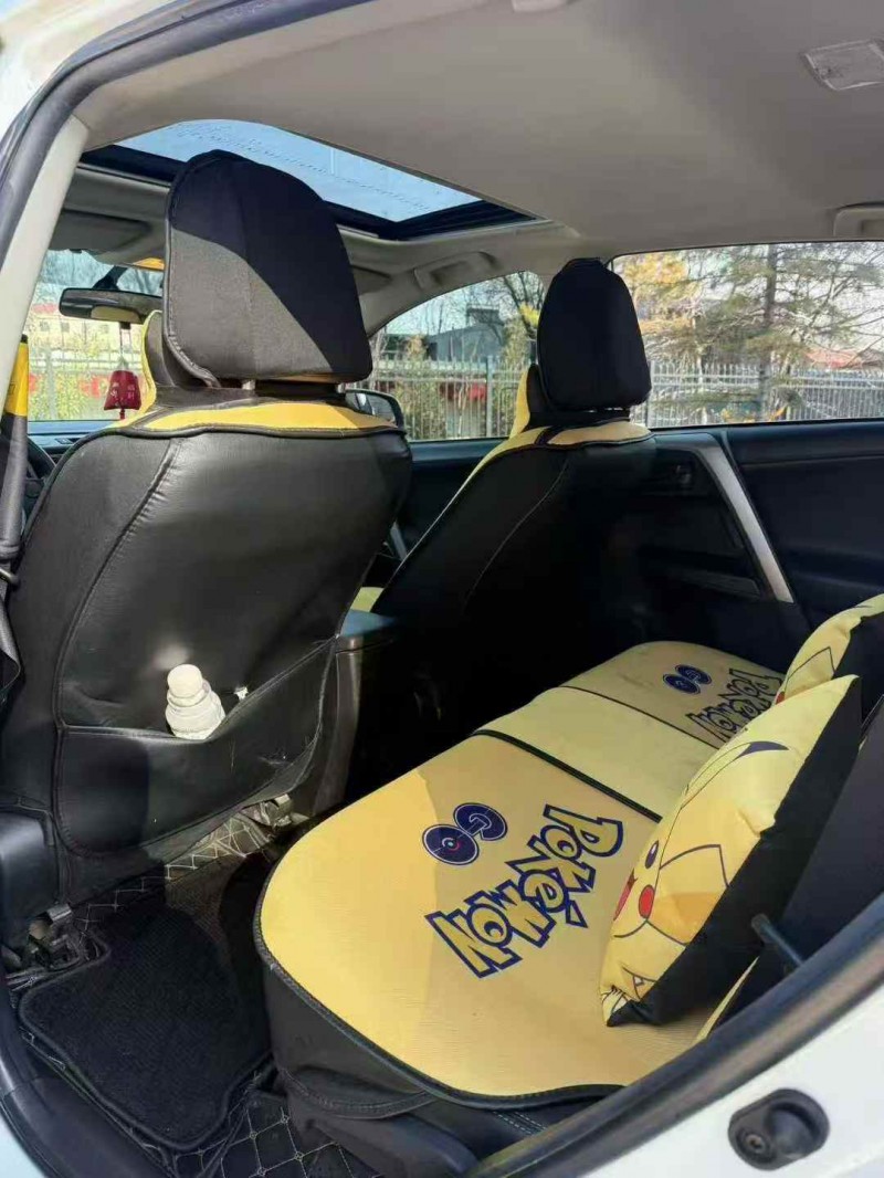 邢台19年丰田RAV4荣放4