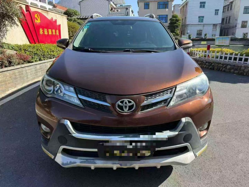 绍兴16年丰田RAV4荣放1