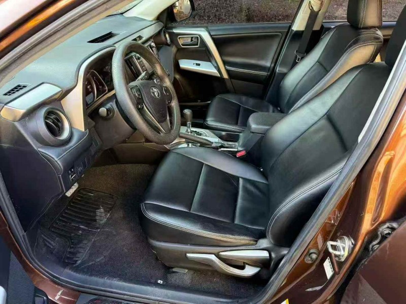 绍兴16年丰田RAV4荣放6