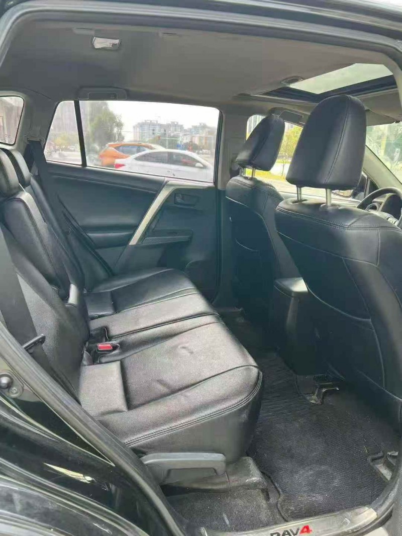 九江16年丰田RAV4荣放4