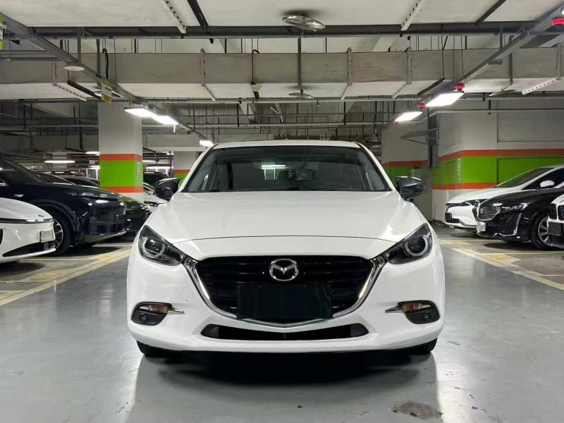 成都18年马自达昂克赛拉1