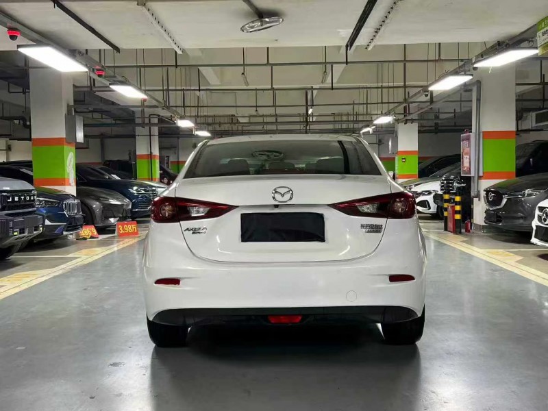 成都18年马自达昂克赛拉6