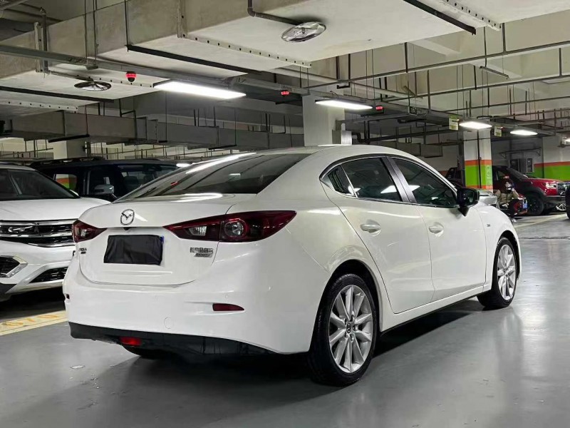 成都18年马自达昂克赛拉7