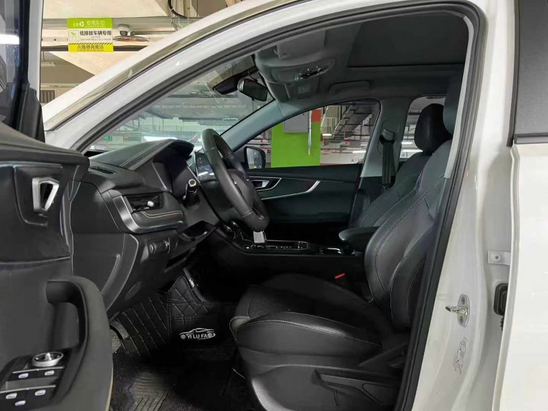 成都24年奇瑞瑞虎3