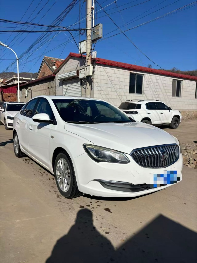 承德17年别克英朗2