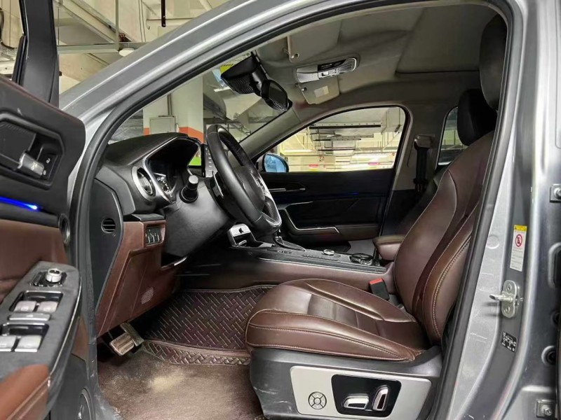 成都18年长城汽车魏牌3