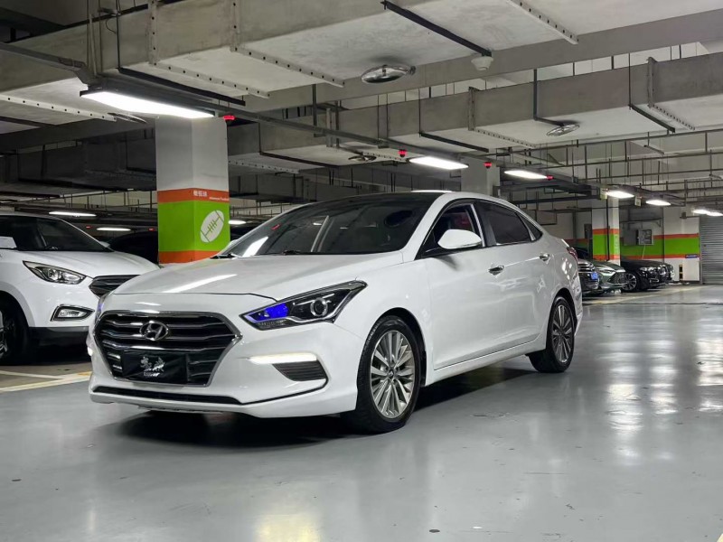 成都20年现代名图3