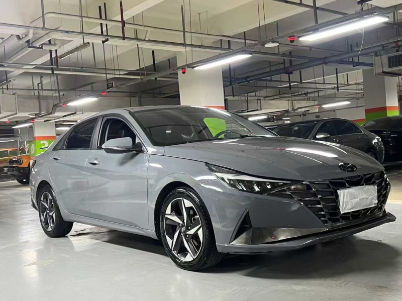 成都23年现代伊兰特9