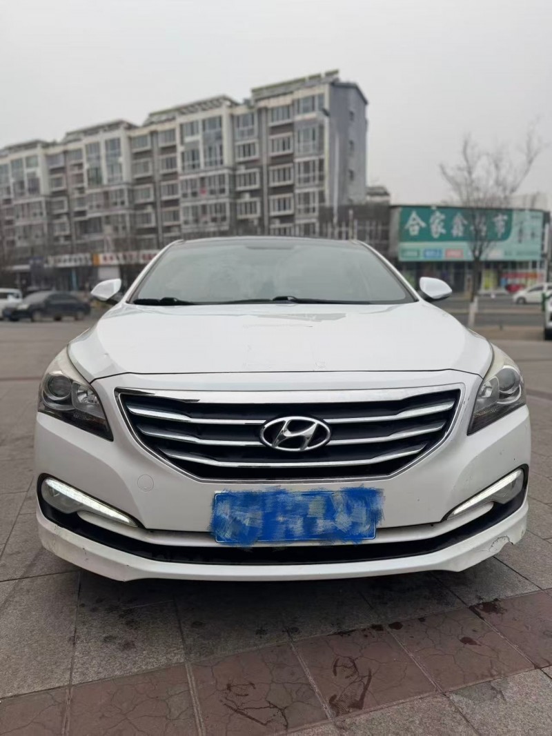 承德16年现代名图1